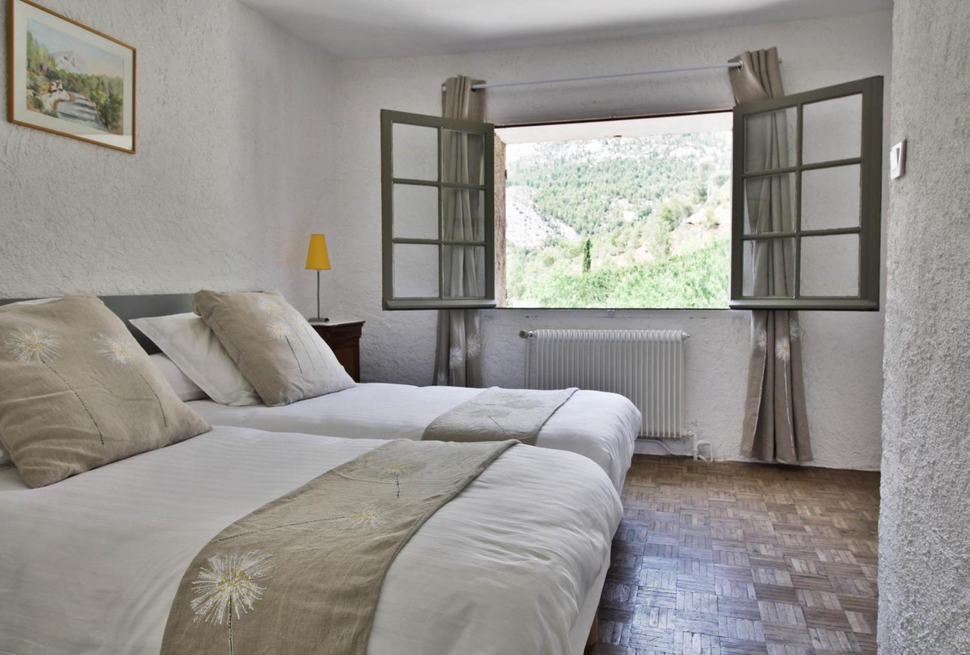 Le Moulin En Provence Bed & Breakfast Saint-Antonin-sur-Bayon Exterior photo