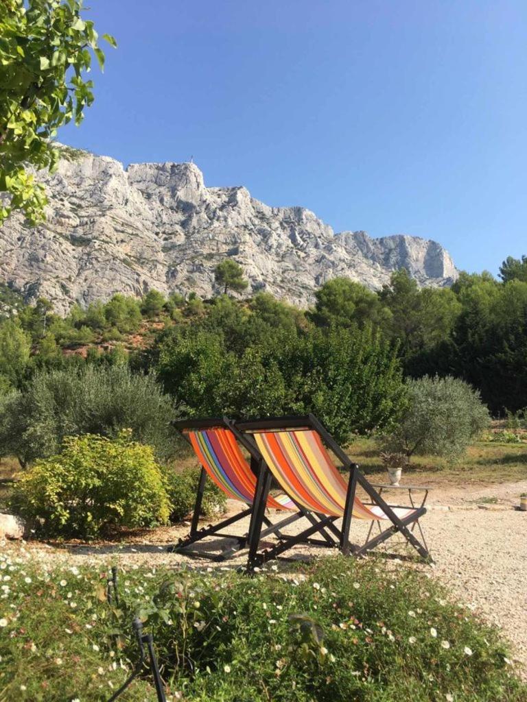 Le Moulin En Provence Bed & Breakfast Saint-Antonin-sur-Bayon Exterior photo