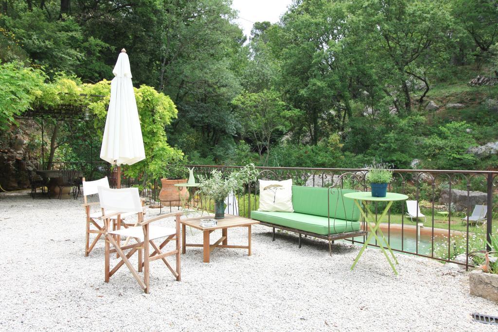 Le Moulin En Provence Bed & Breakfast Saint-Antonin-sur-Bayon Exterior photo