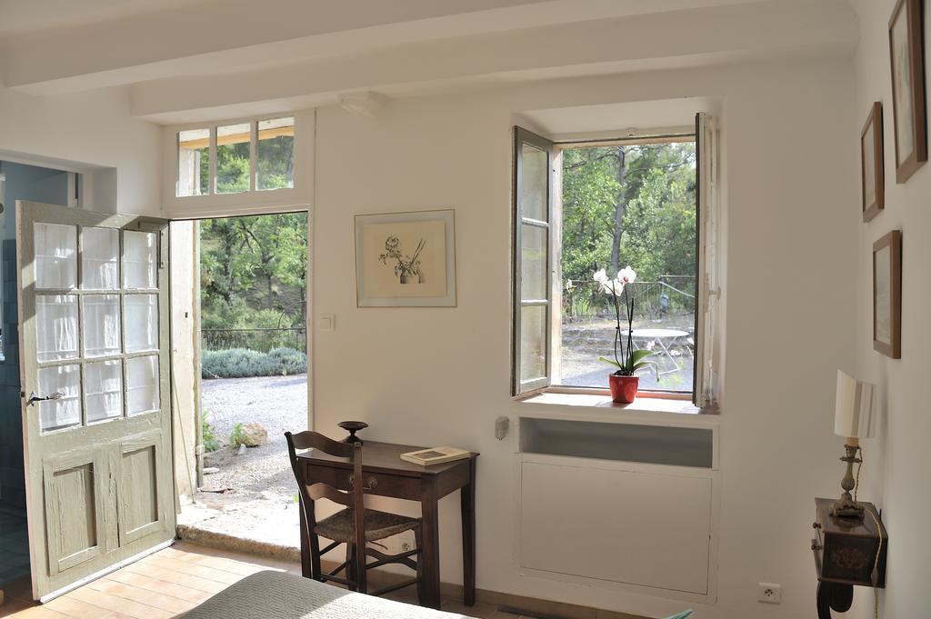 Le Moulin En Provence Bed & Breakfast Saint-Antonin-sur-Bayon Exterior photo